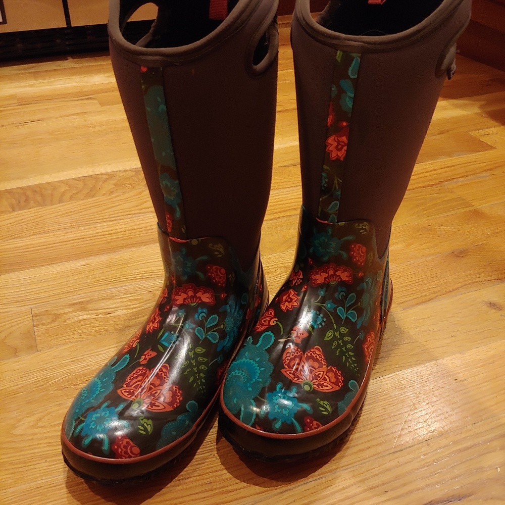 Size 10 bogs winter boots